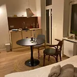 Arbio I Lax 公寓式酒店 3*